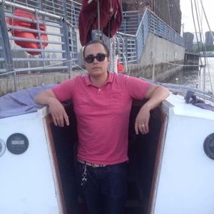 Meet your Posher, Damien